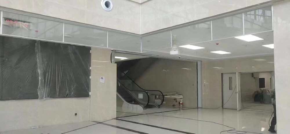 ���u������������